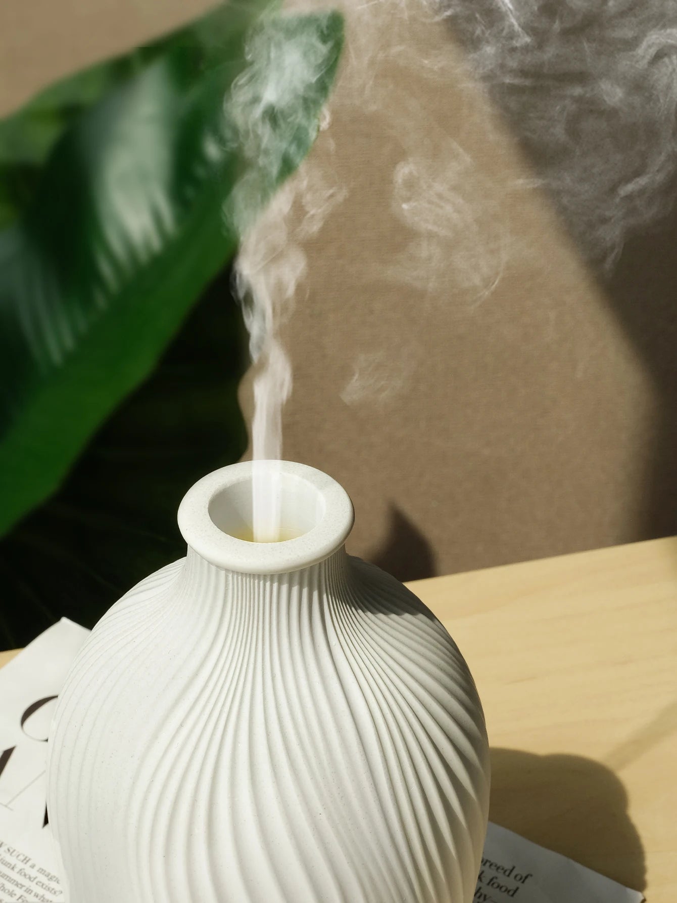 Vase Shape Resin Material 80ml Air Humidifier USB Electronic Ultrasonic Essential Oil Diffuser Home Room Fragrance